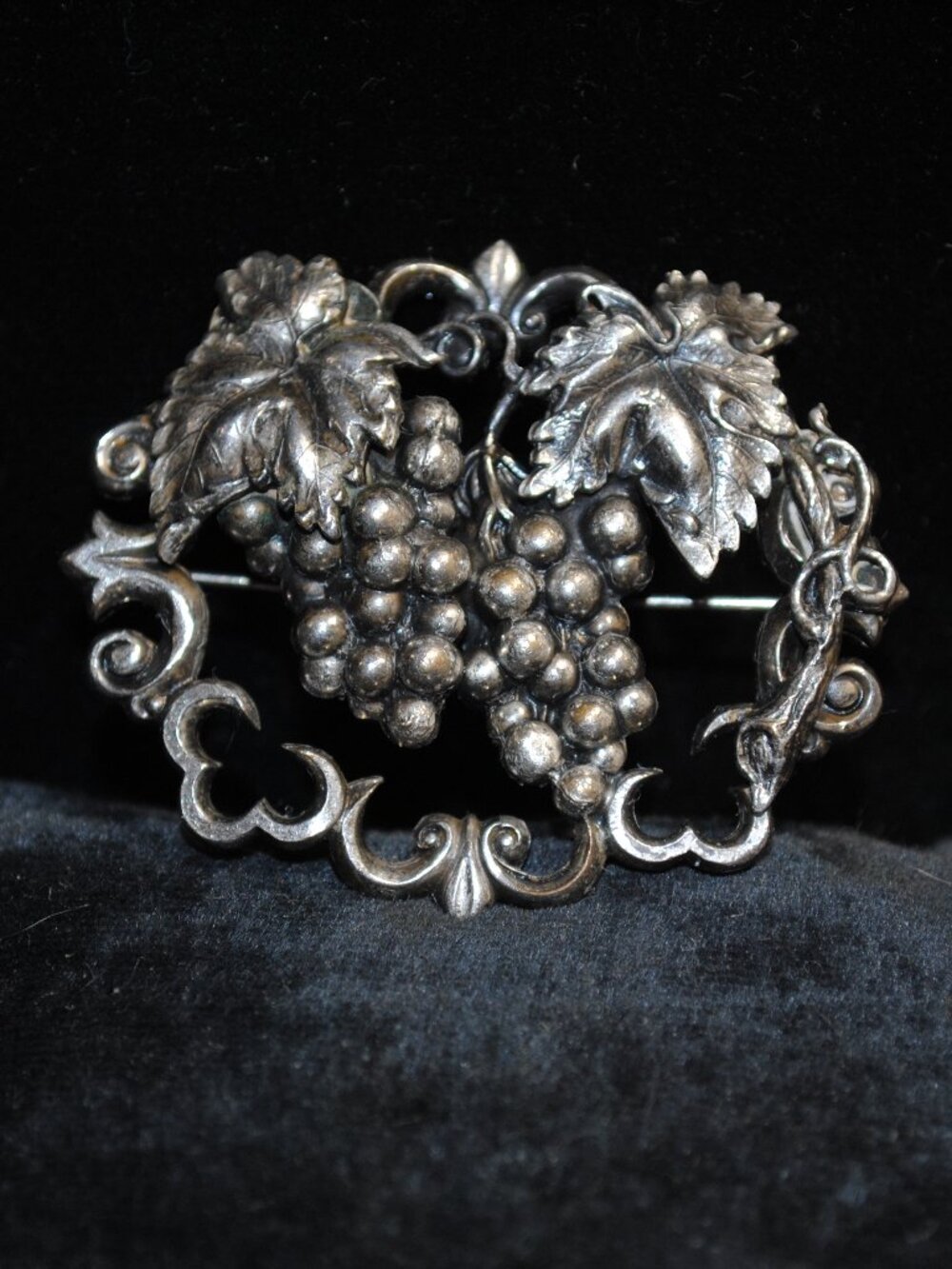 Vintage Silver-tone Grape Cluster Brooch